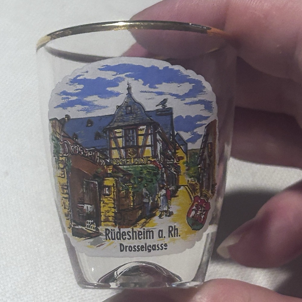 Vintage 2 Gold Rim German Shot Glasses Rüdesheim a.Rh.Drosselgasse‎ + Rudesheim - Picture 6 of 8